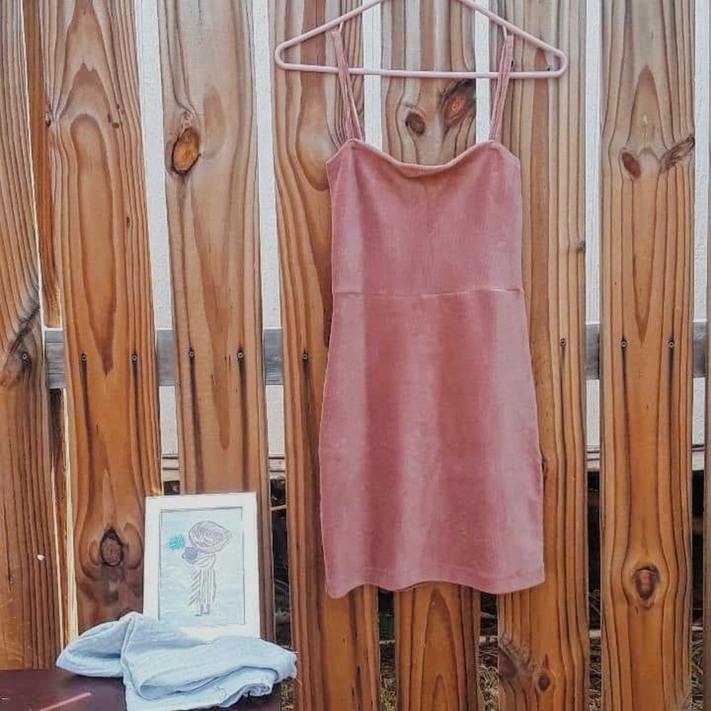 Forever 21 Pink Corduroy Spaghetti Strap Dress S